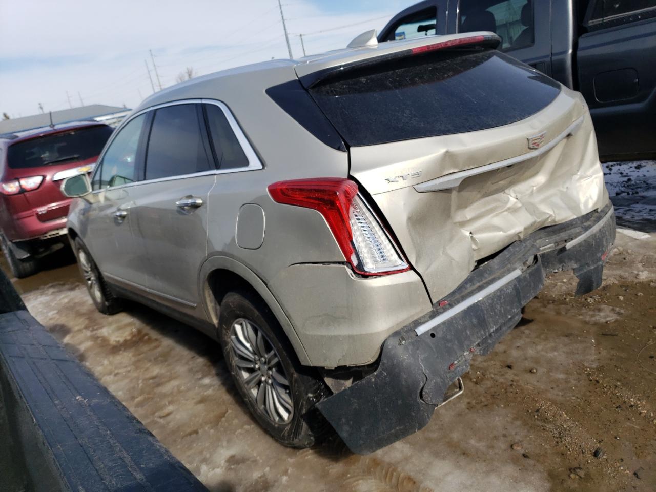 2017 Cadillac XT5 - Image 2