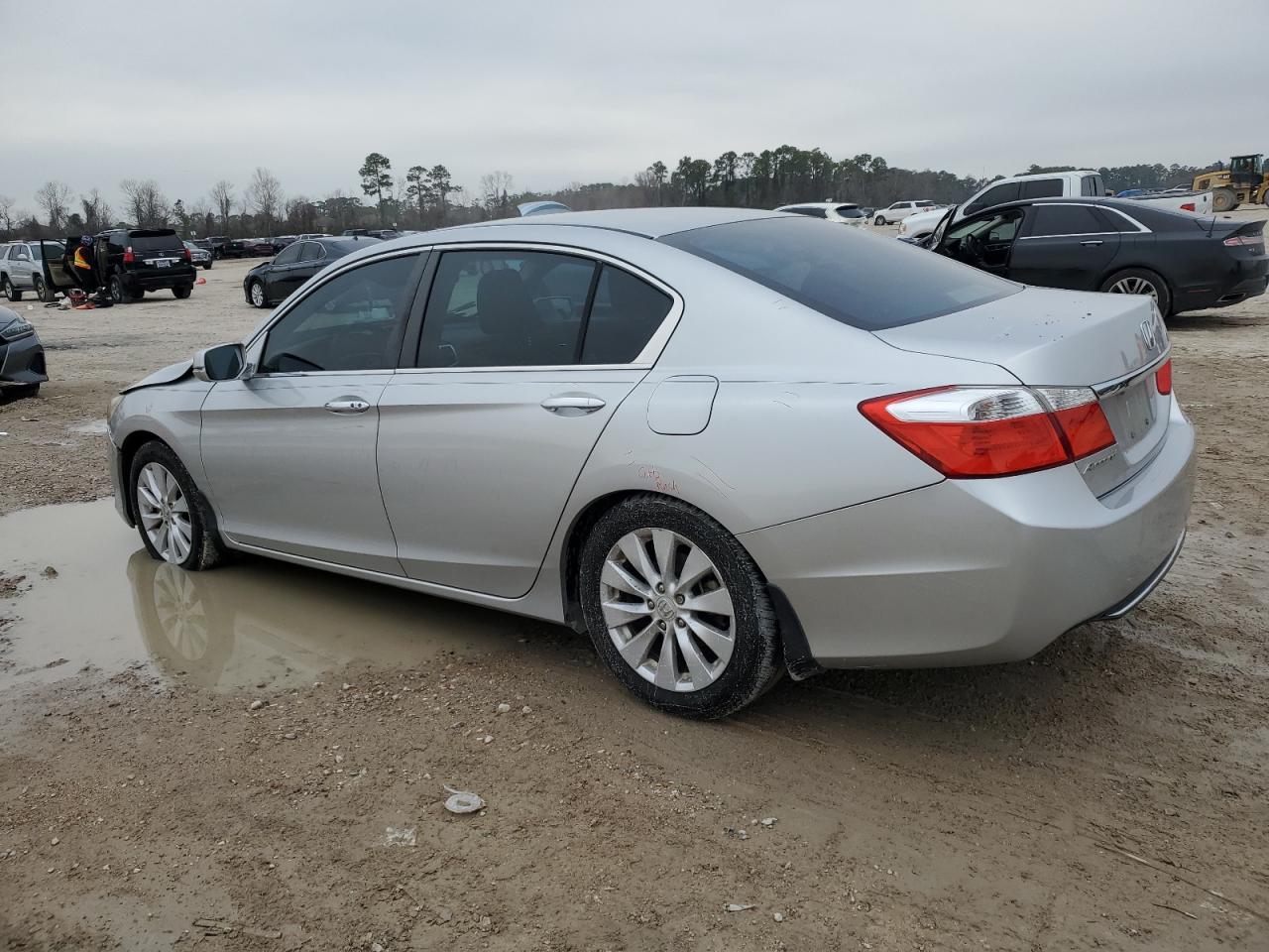 2013 Honda Accord - Image 2