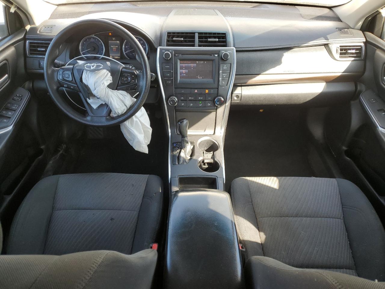2017 Toyota Camry - Image 8