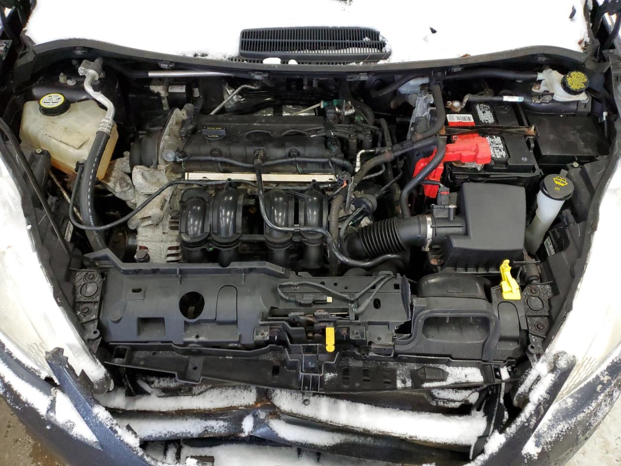2013 Ford Fiesta - Image 11