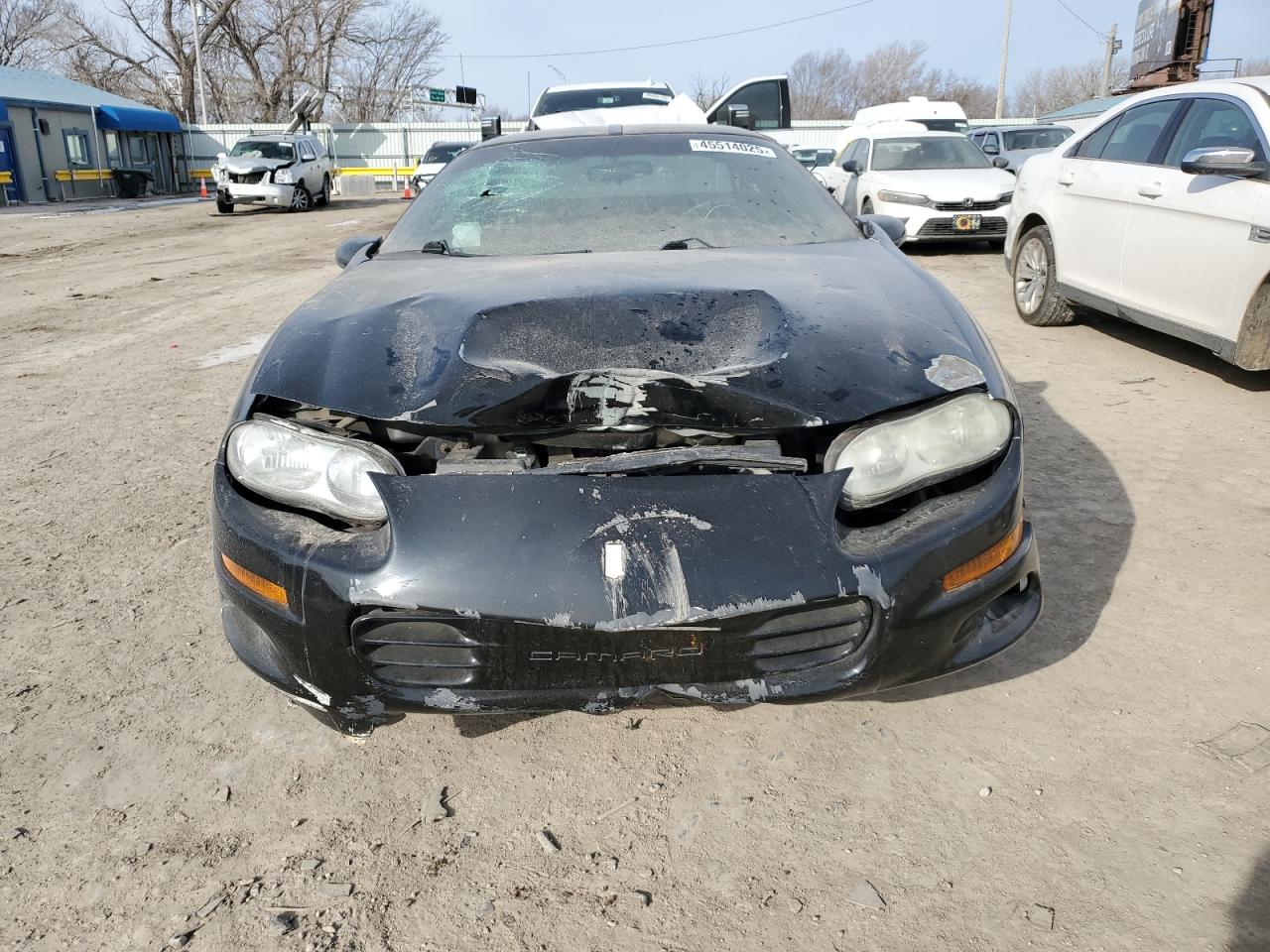 2002 Chevrolet Camaro - Image 5