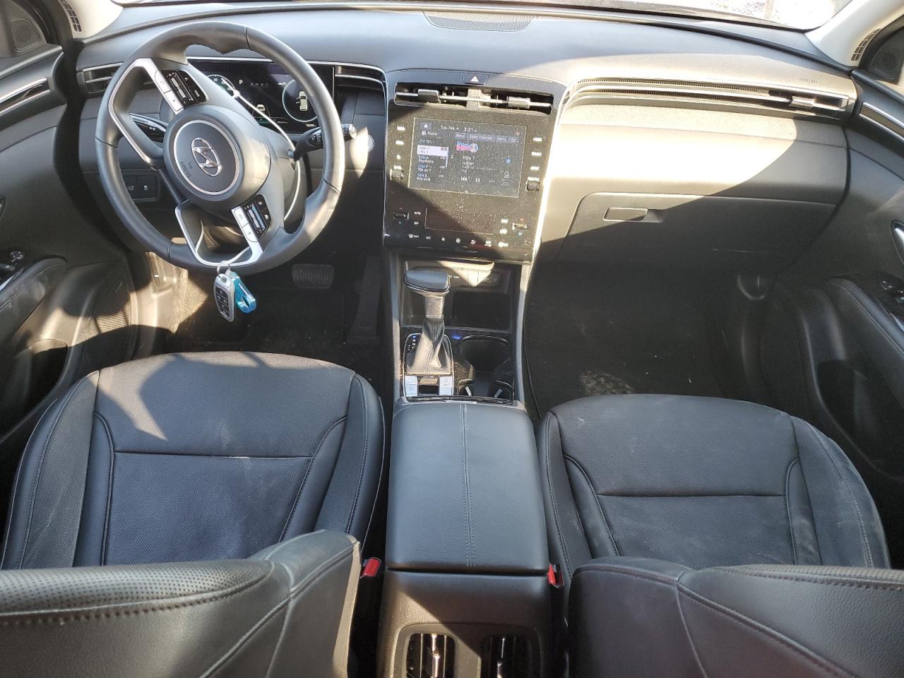 2022 Hyundai Tucson - Image 8