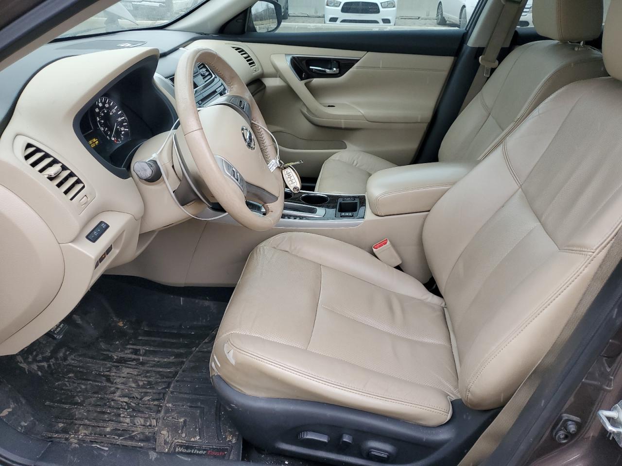 2015 Nissan Altima - Image 7
