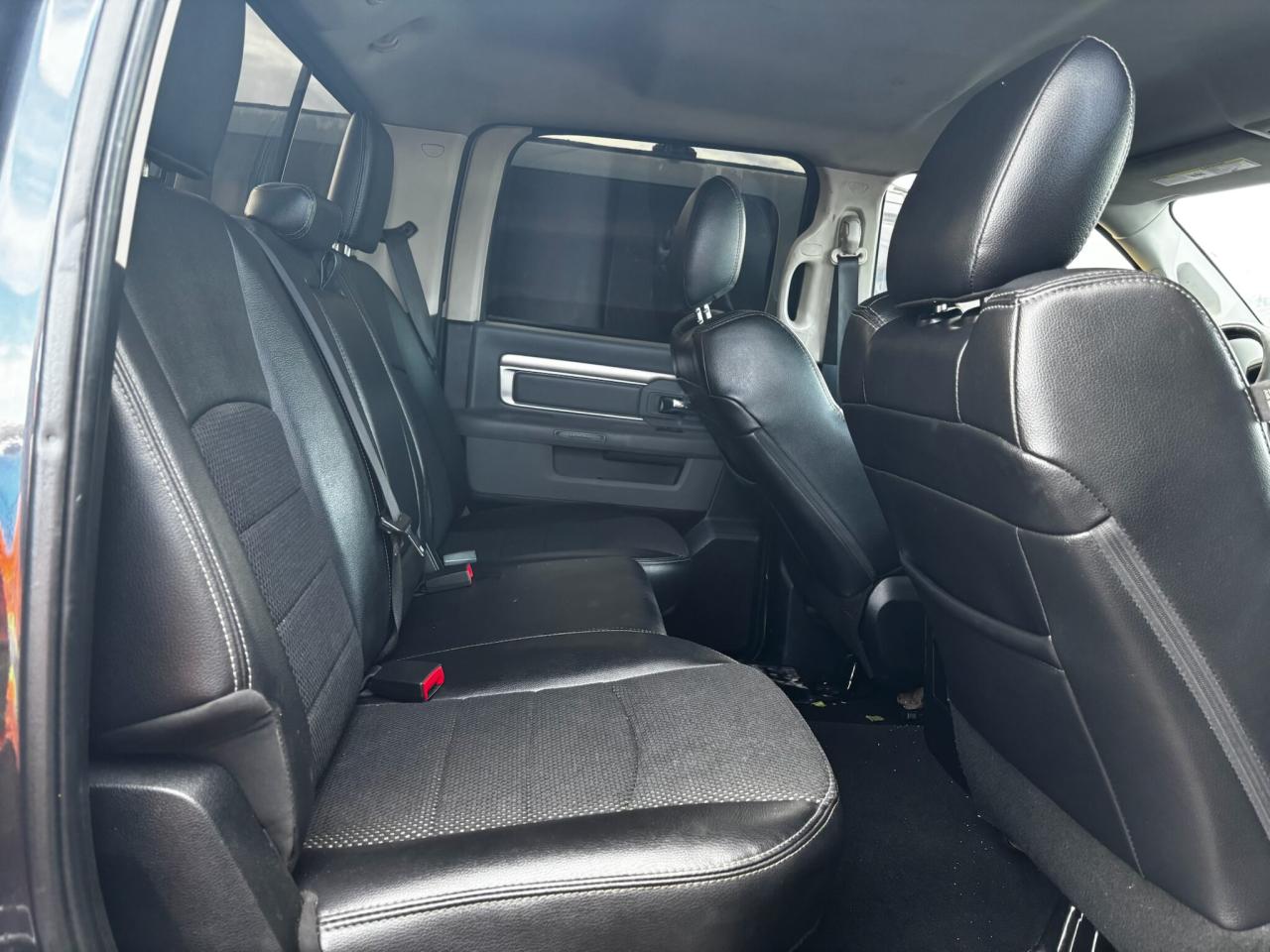 2018 RAM 1500 - Image 10