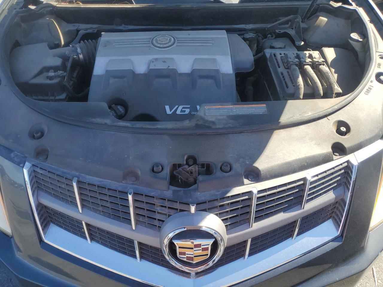 2010 Cadillac SRX - Image 12