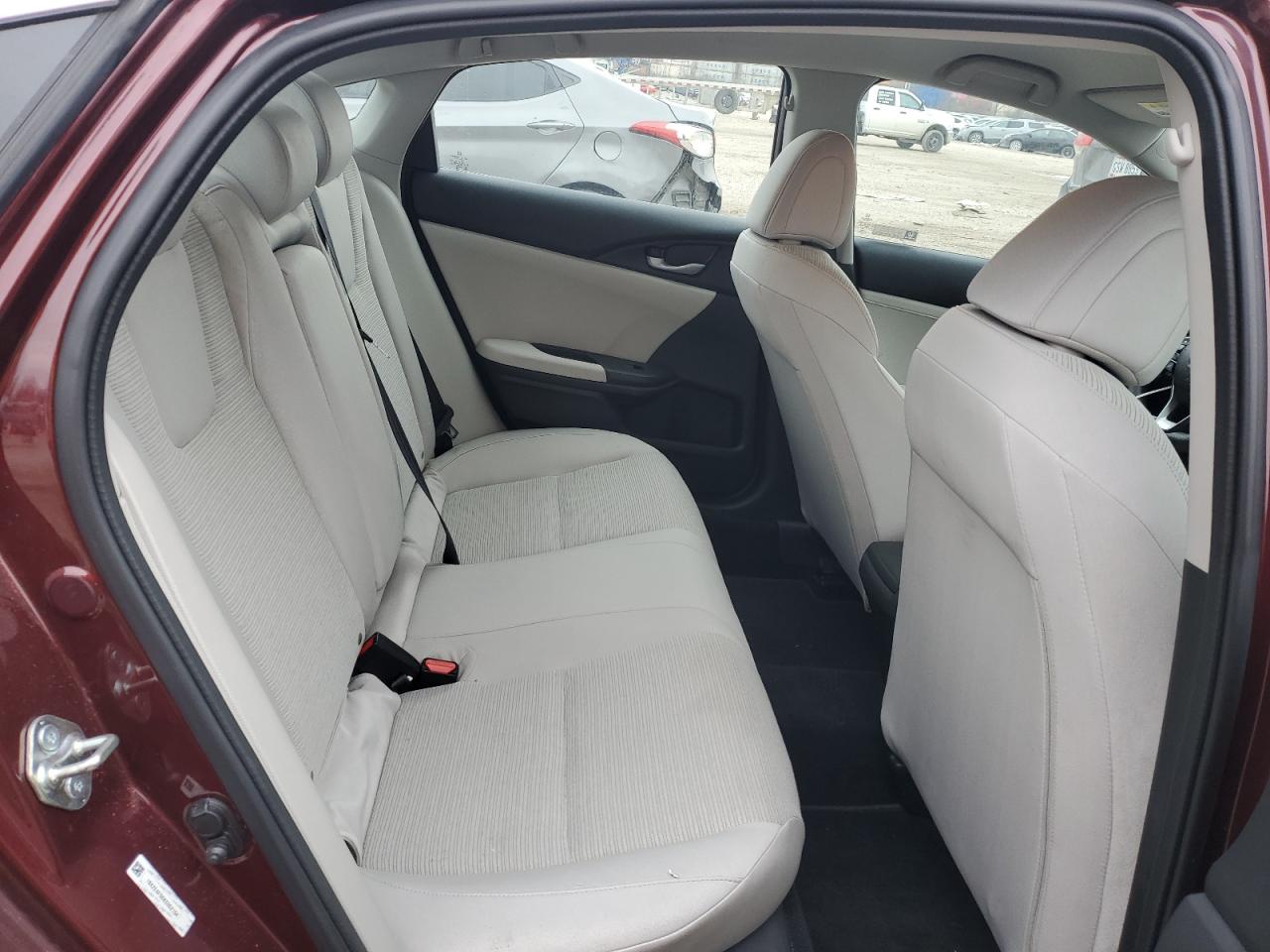 2019 Honda Insight - Image 10