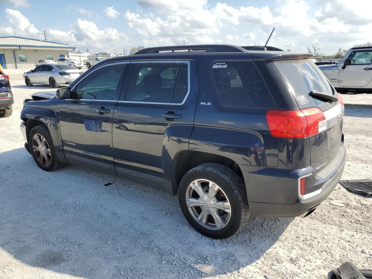 2017 GMC Terrain - Image 2