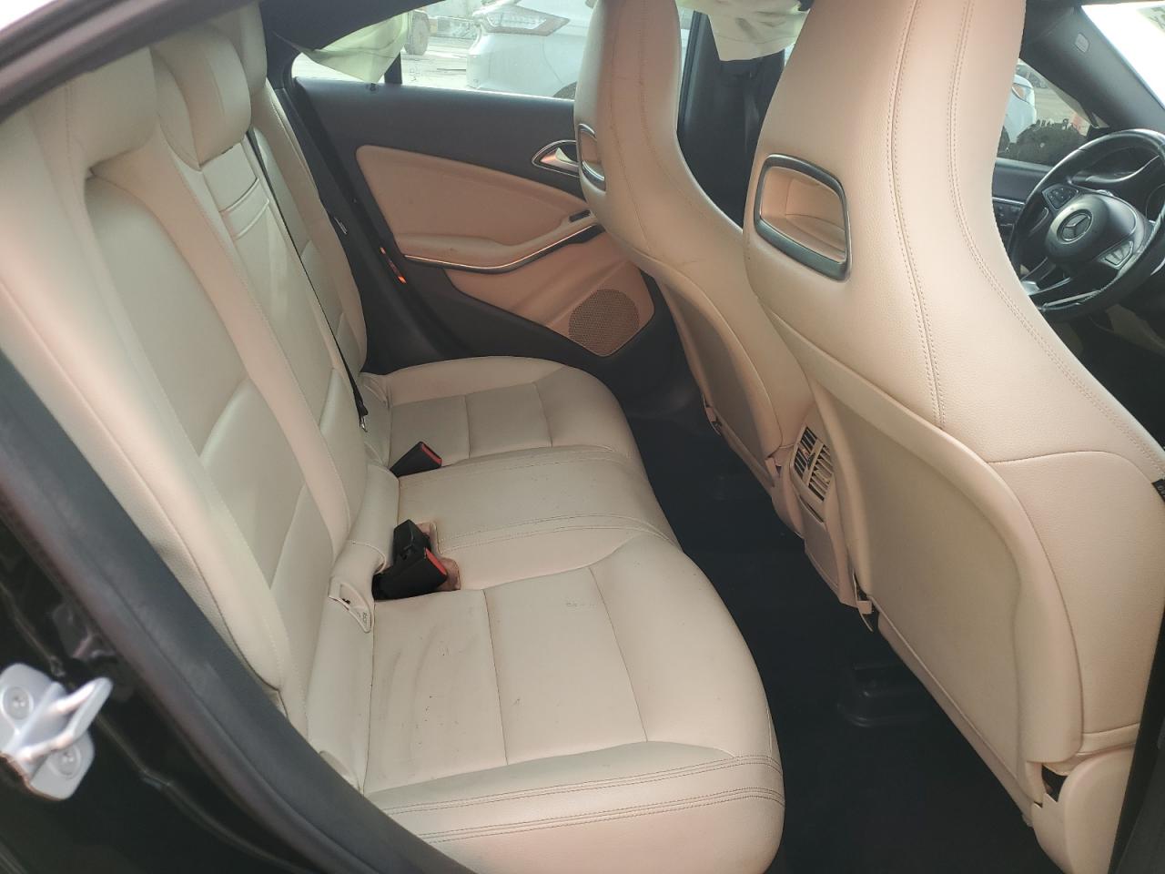 2015 Mercedes-Benz CLA-klasse - Image 10