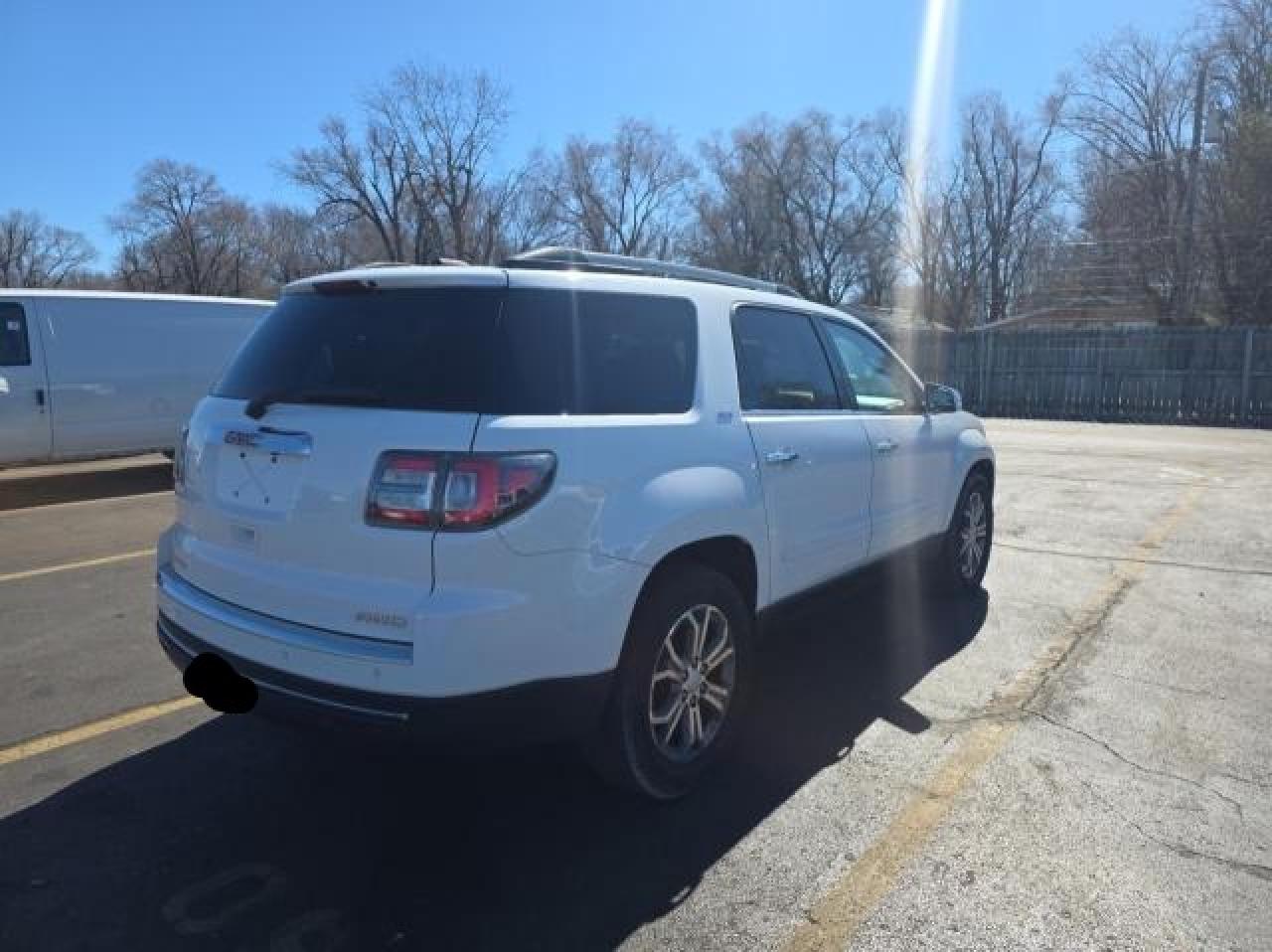 2016 GMC Acadia - Image 4