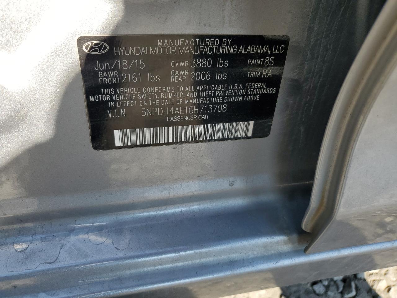 2016 Hyundai Elantra - Image 14