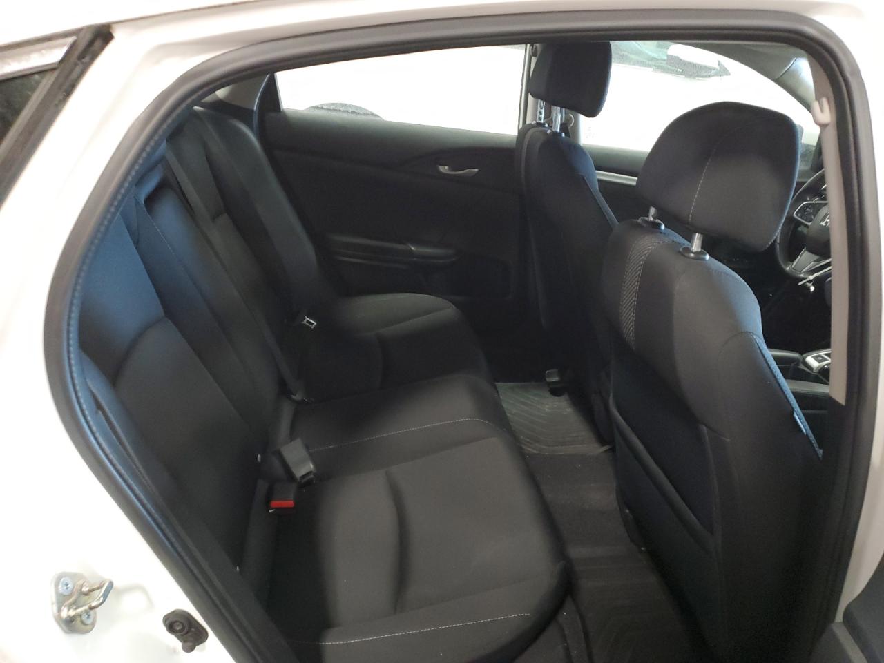2016 Honda Civic - Image 10