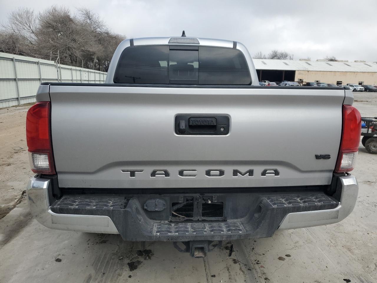 2021 Toyota Tacoma - Image 6