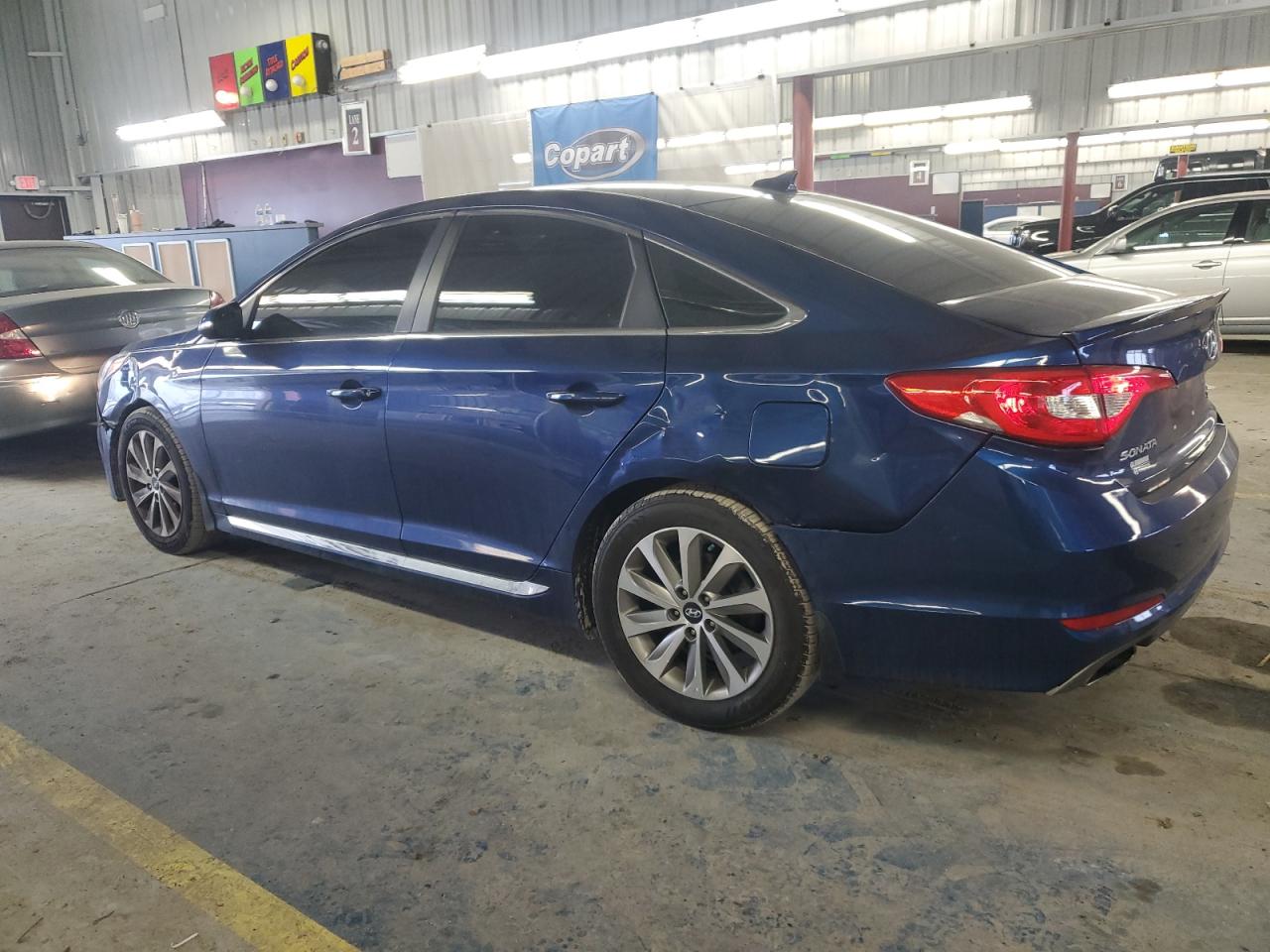 2016 Hyundai Sonata - Image 2