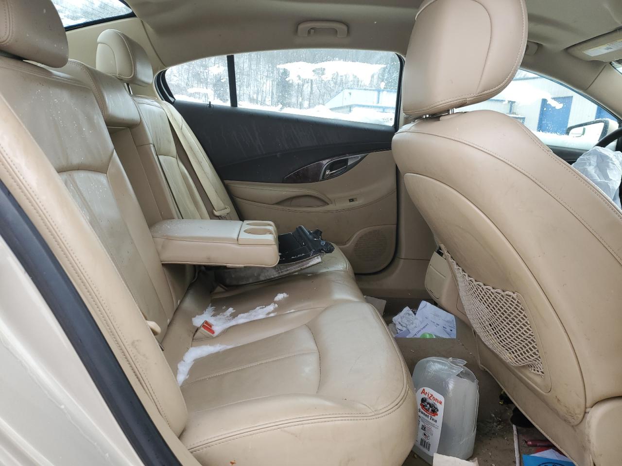 2011 Buick LaCrosse - Image 10