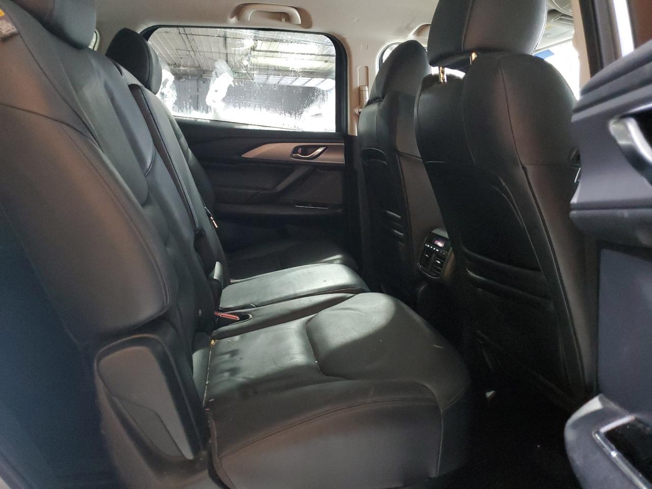 2018 Mazda CX-9 - Image 11