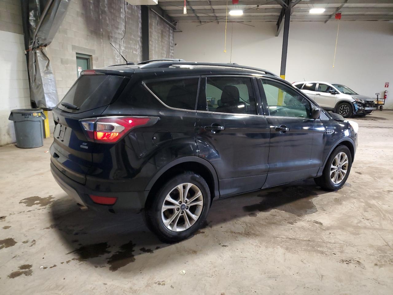 2017 Ford Escape - Image 3