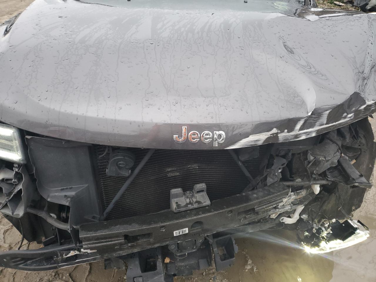 2019 Jeep Grand Cherokee - Image 13