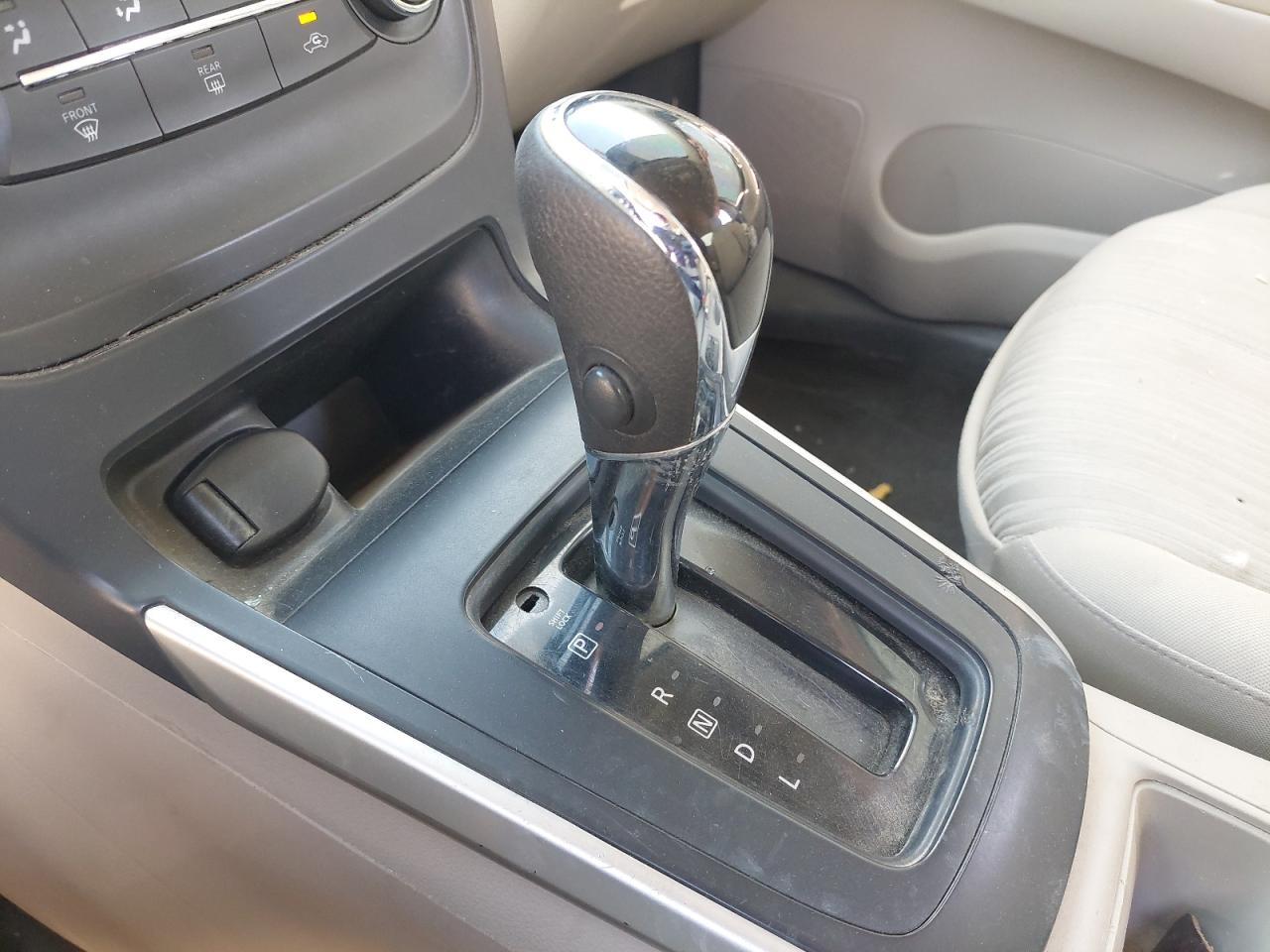 3N1AB7APXGY305768 - 2016 Nissan Sentra - #43880745