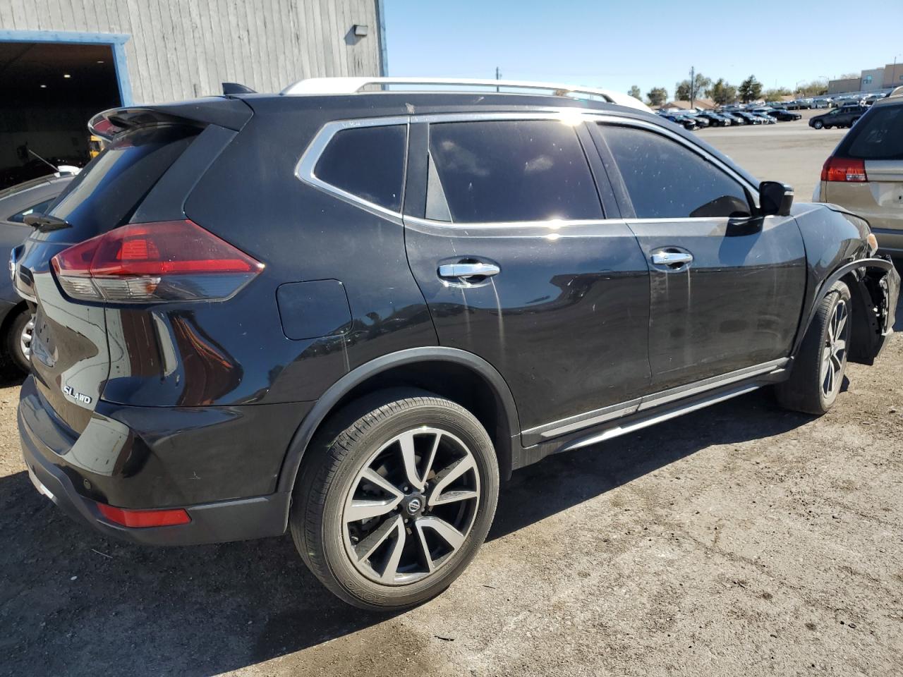 2019 Nissan Rogue - Image 3