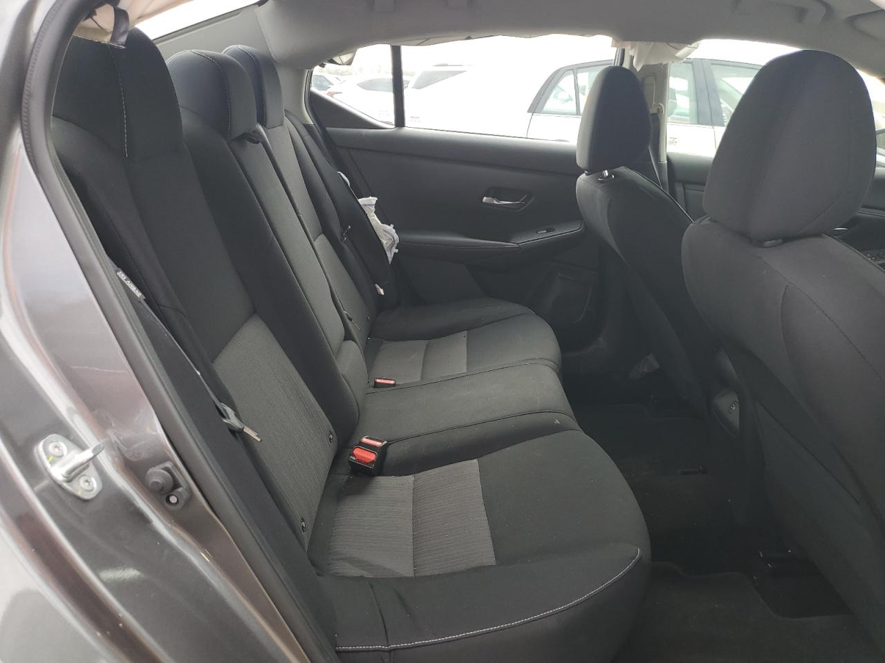 2021 Nissan Sentra - Image 10