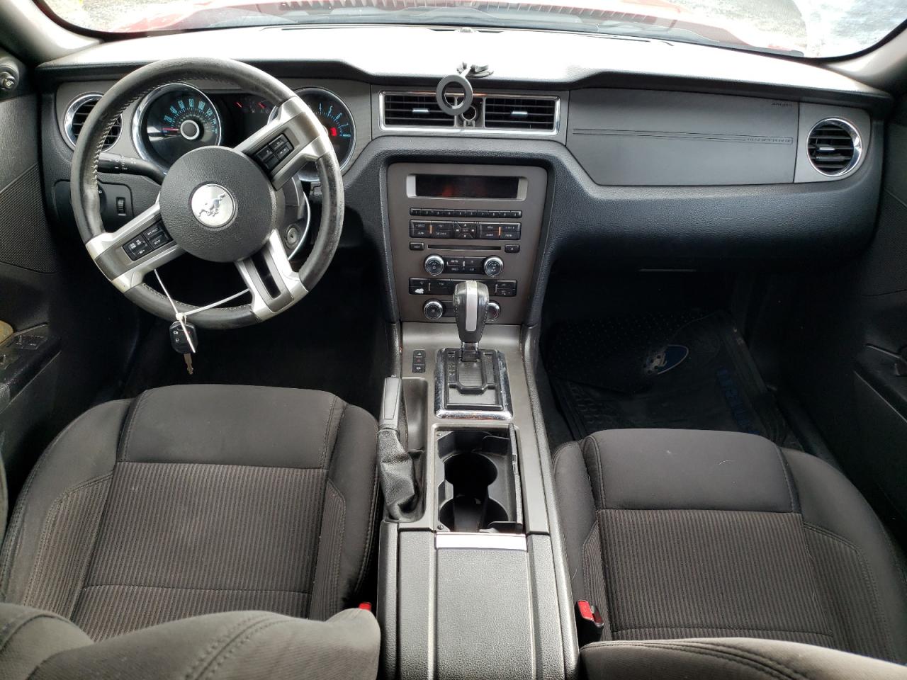 2013 Ford Mustang - Image 8