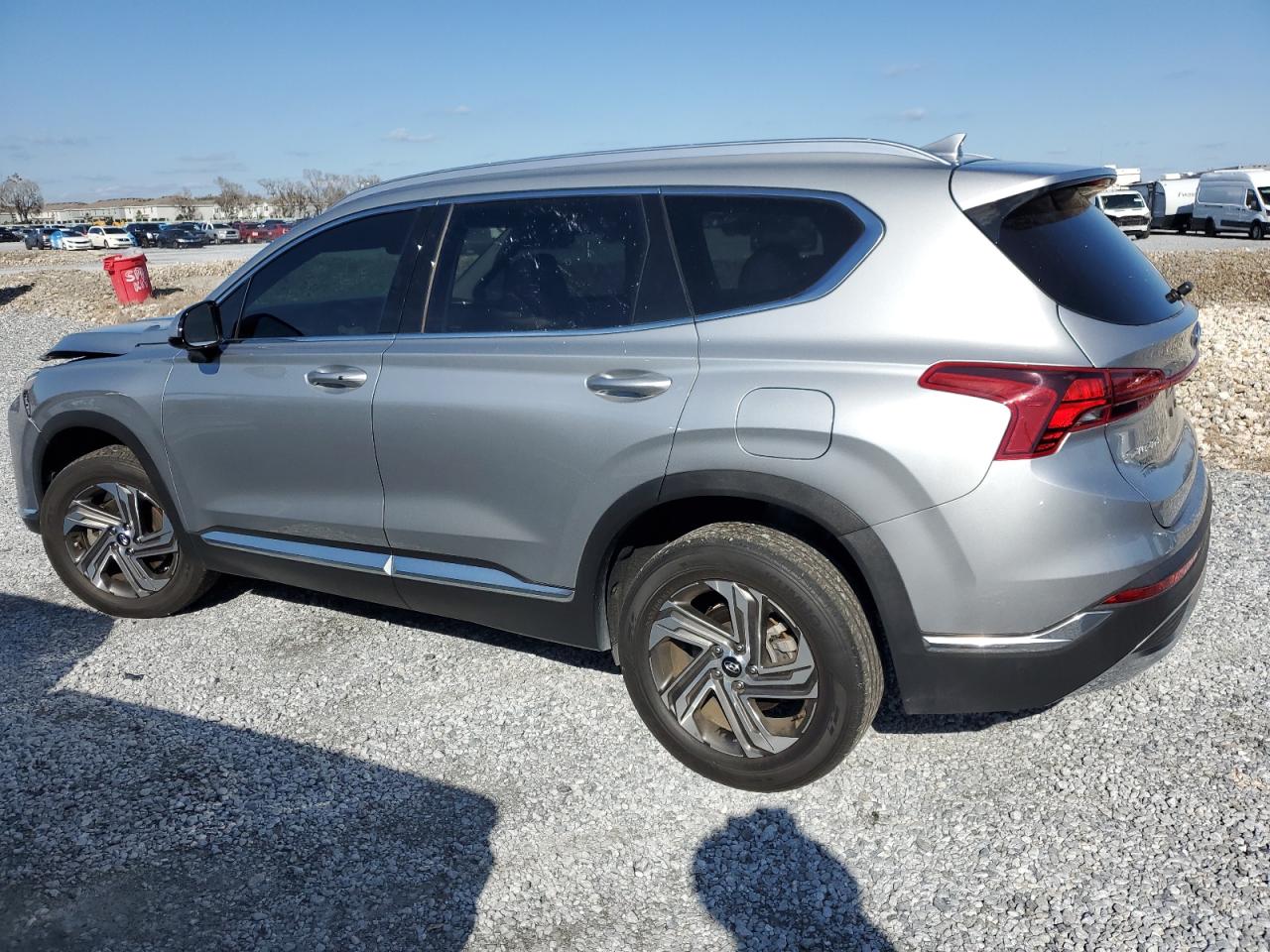 2022 Hyundai Santa Fe - Image 2