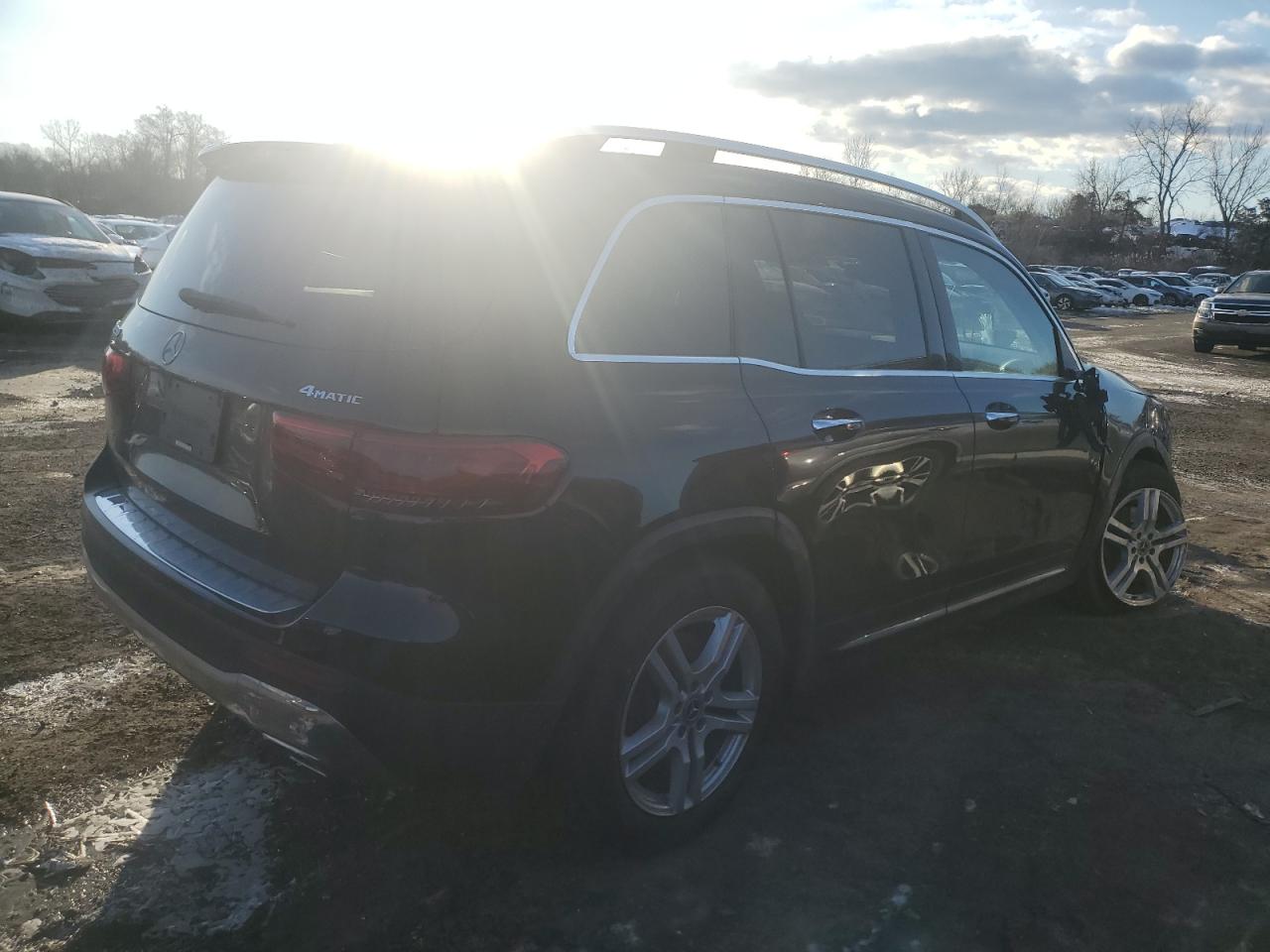 2020 Mercedes-Benz GLB - Image 3
