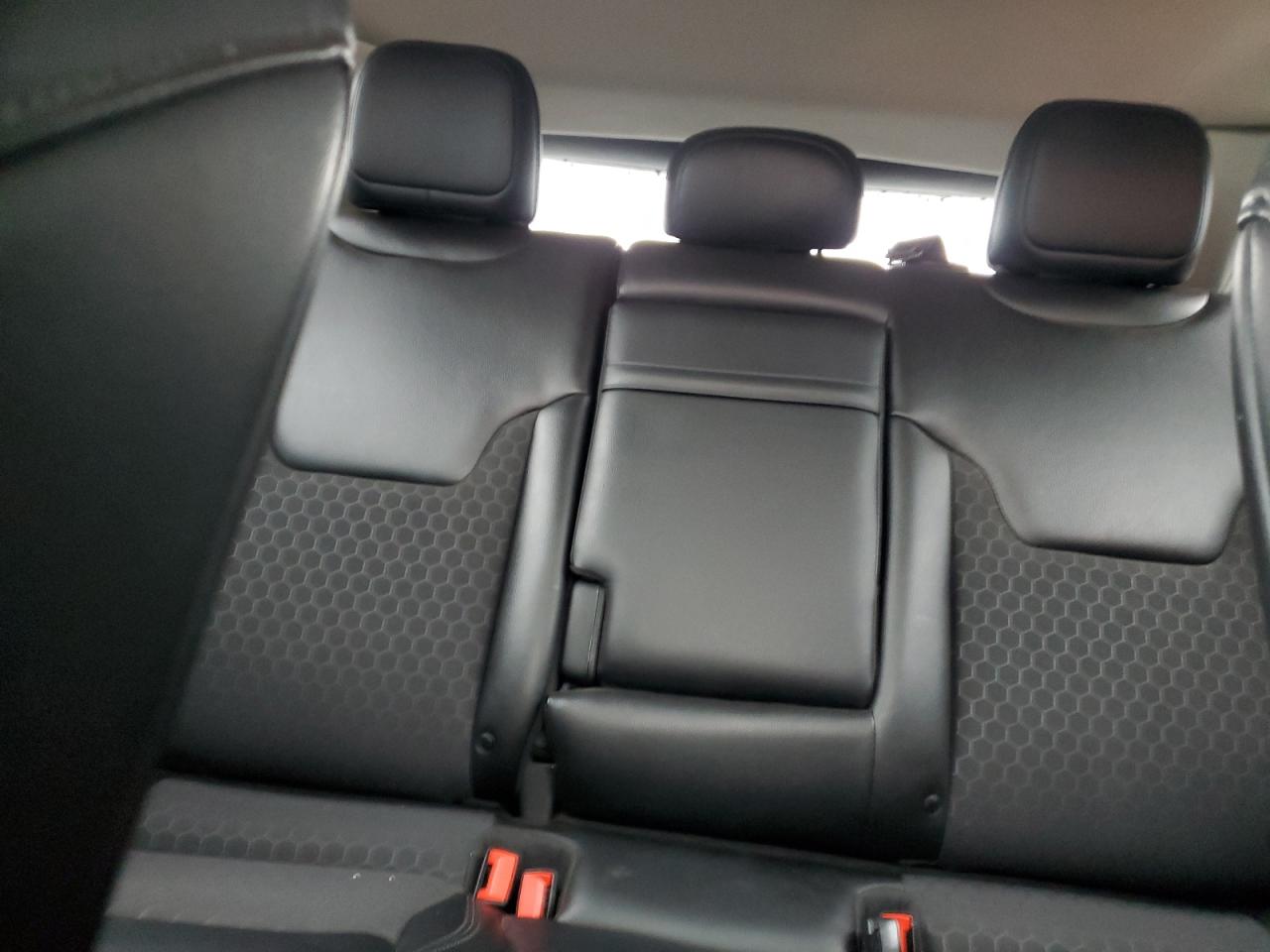 2019 Jeep Compass - Image 10
