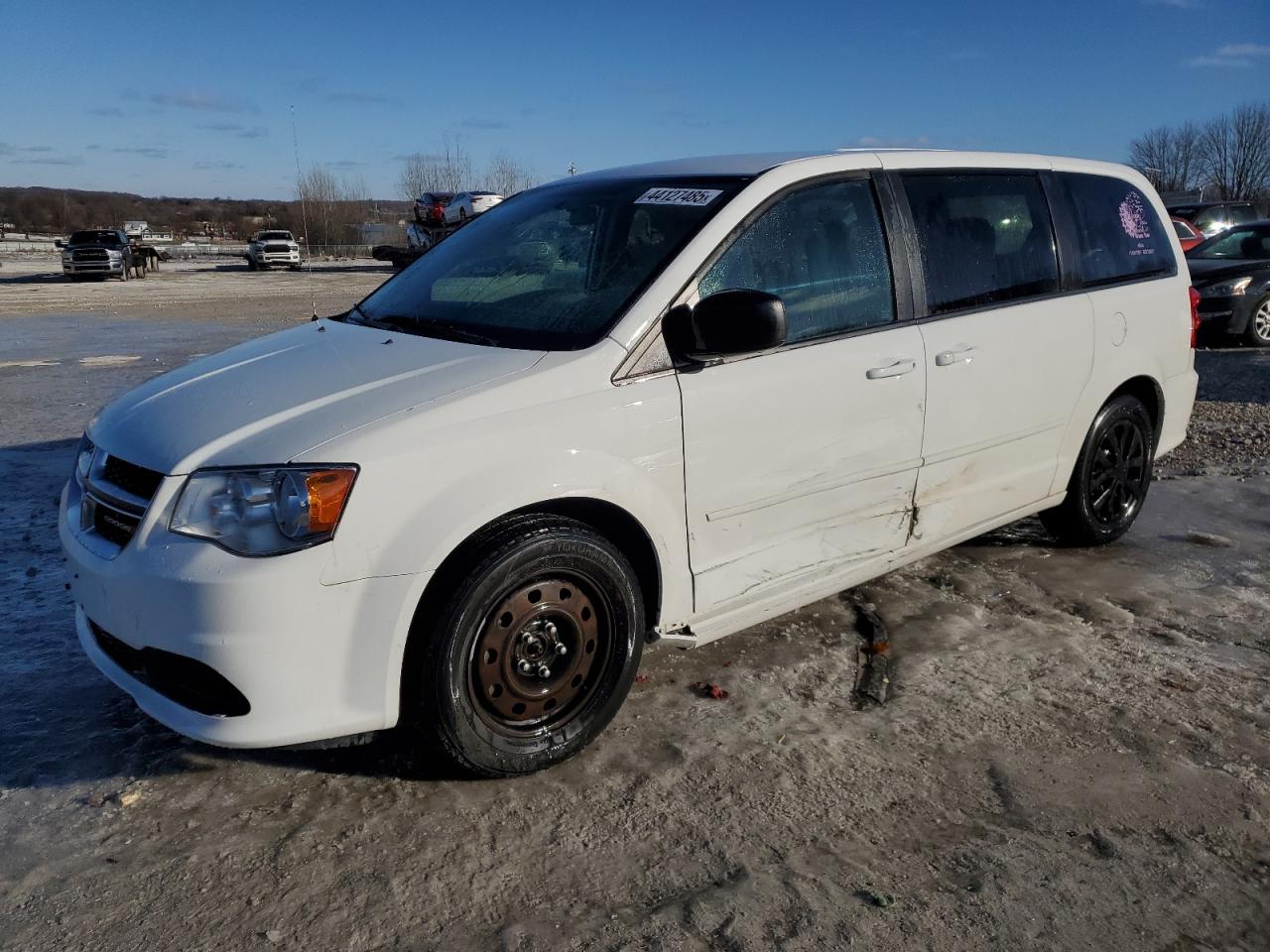 2016 Dodge Caravan - Image 1