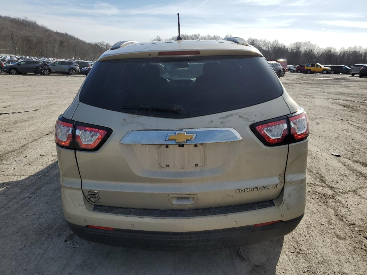 2014 Chevrolet Traverse - Image 6