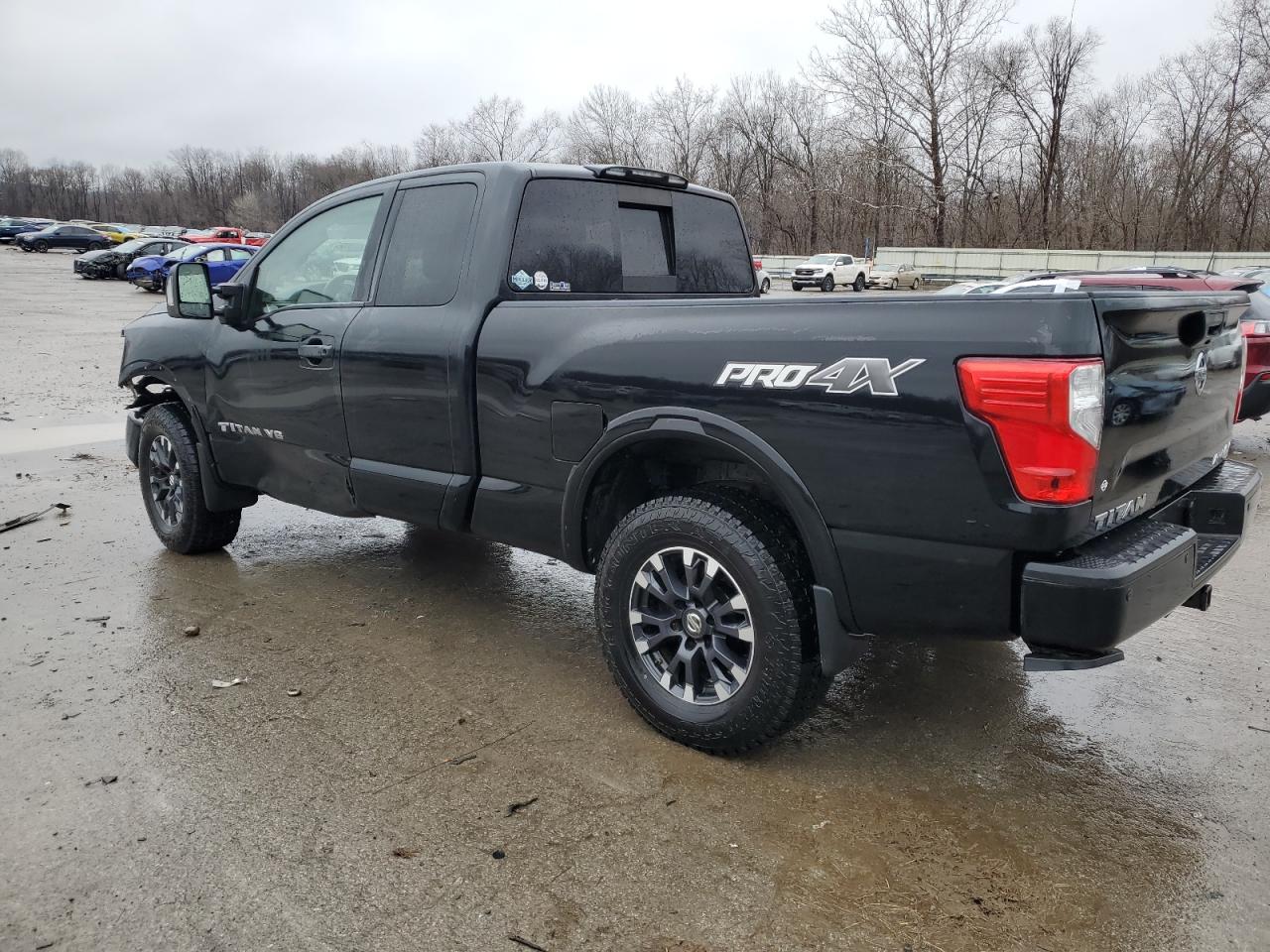 2018 Nissan Titan - Image 2