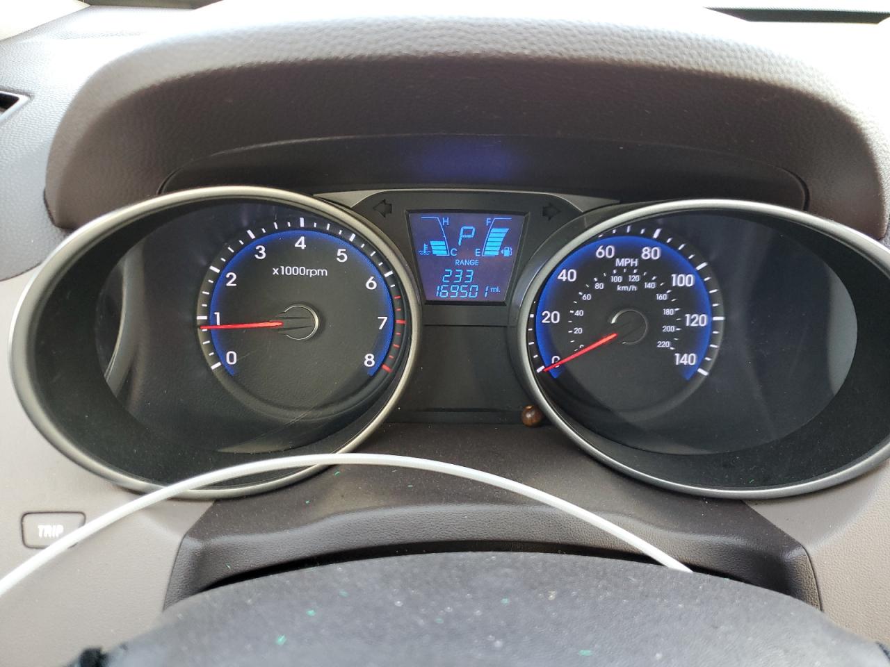 2011 Hyundai Tucson - Image 9