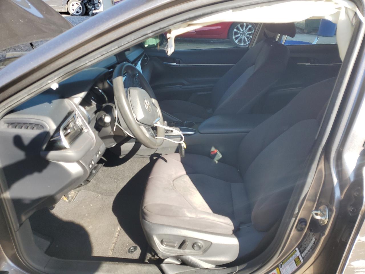 2018 Toyota Camry - Image 7