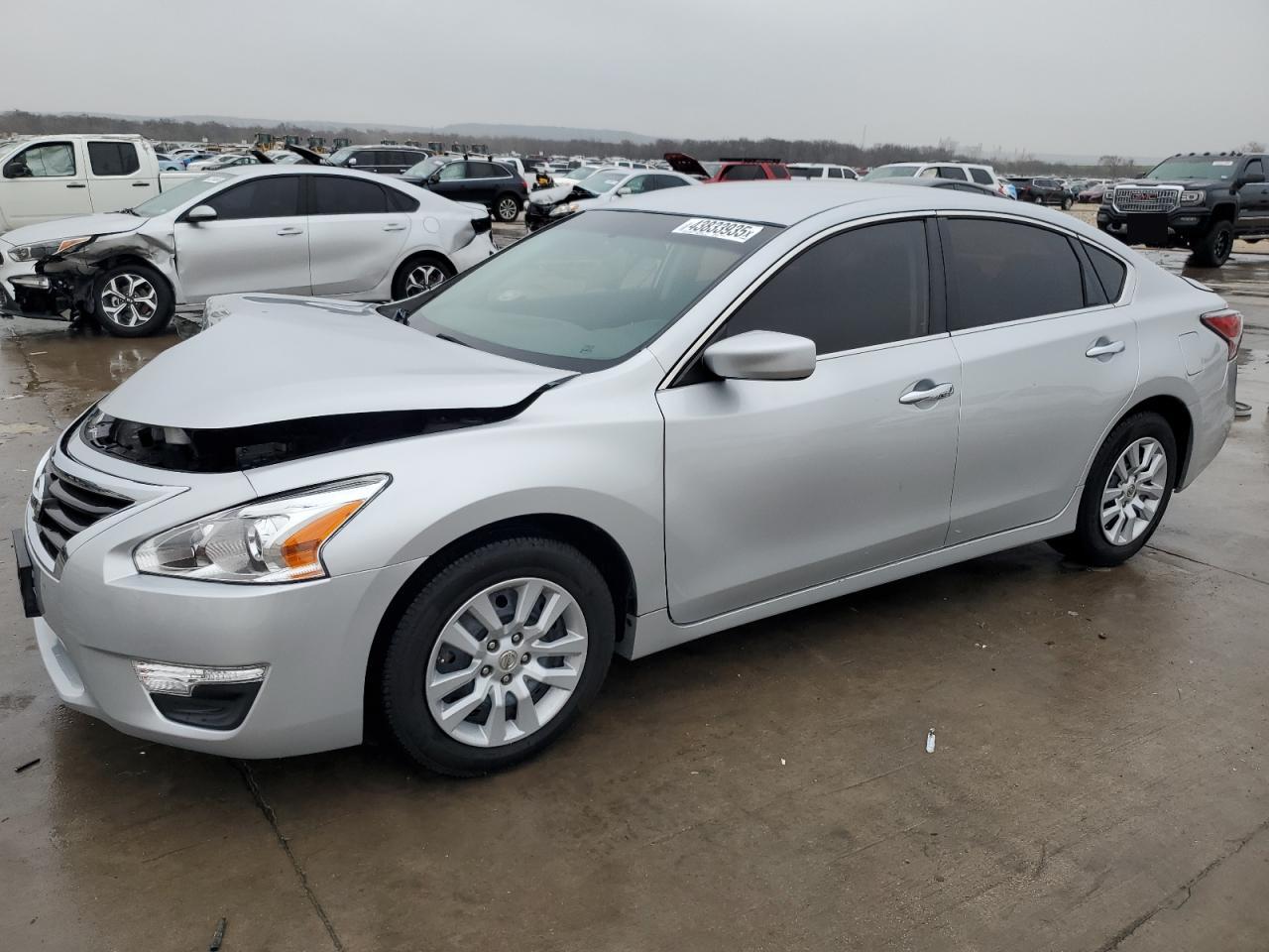 2015 Nissan Altima - Image 1