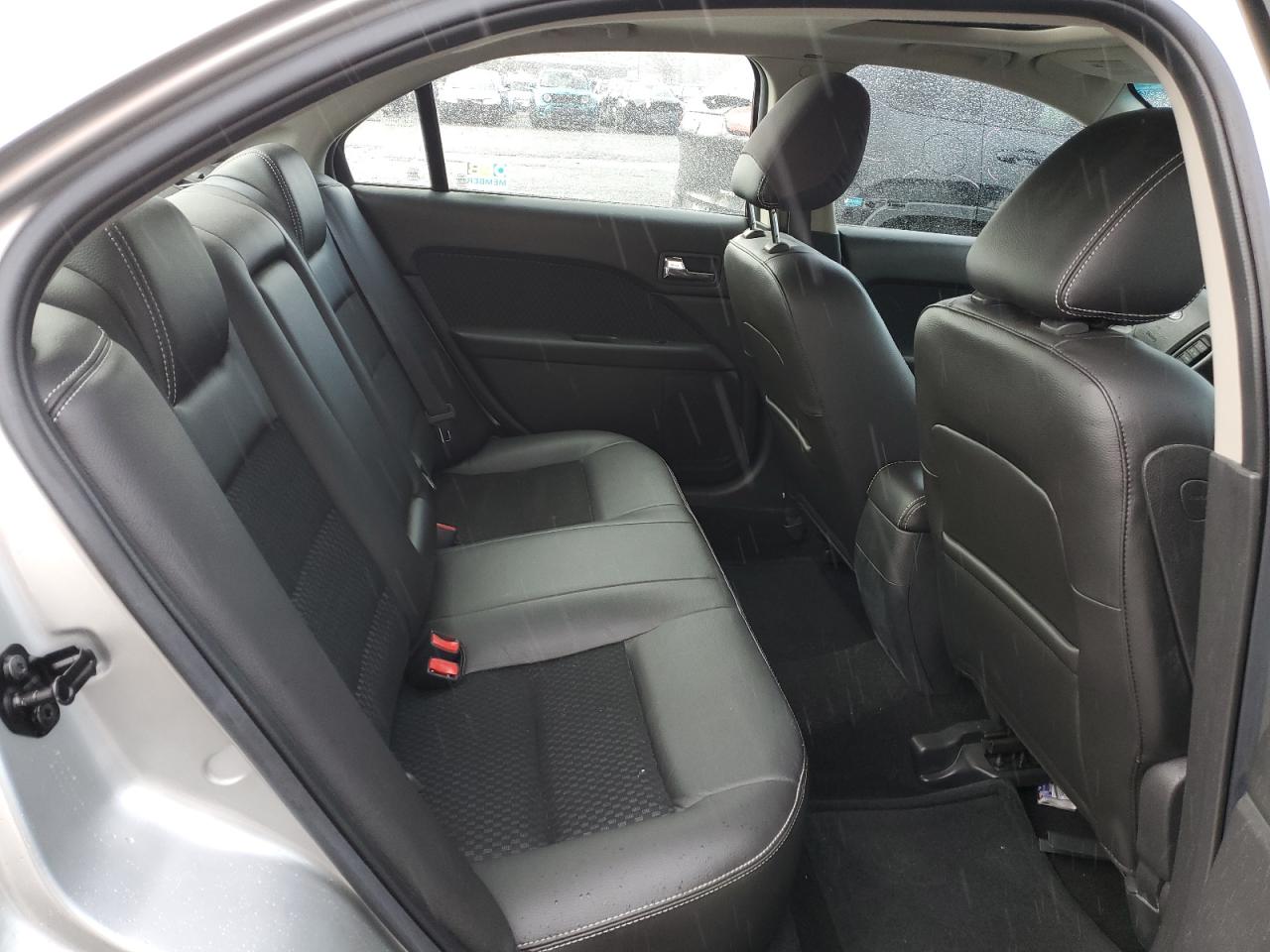 2009 Ford Fusion - Image 10