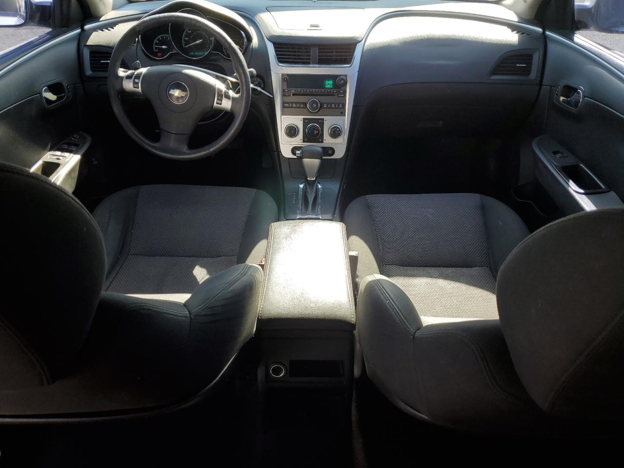 2010 Chevrolet Malibu - Image 8