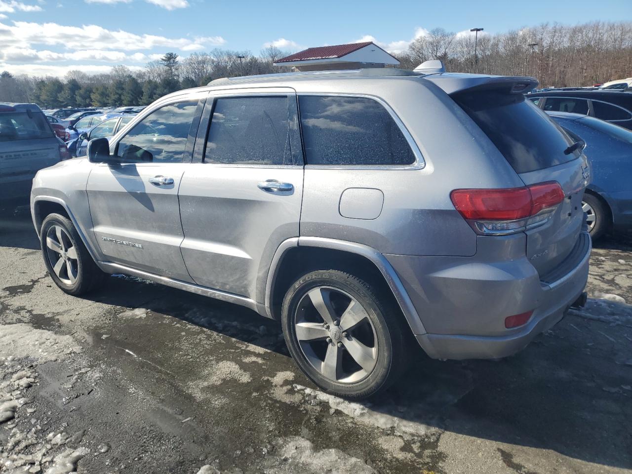 2015 Jeep Grand Cherokee - Image 2