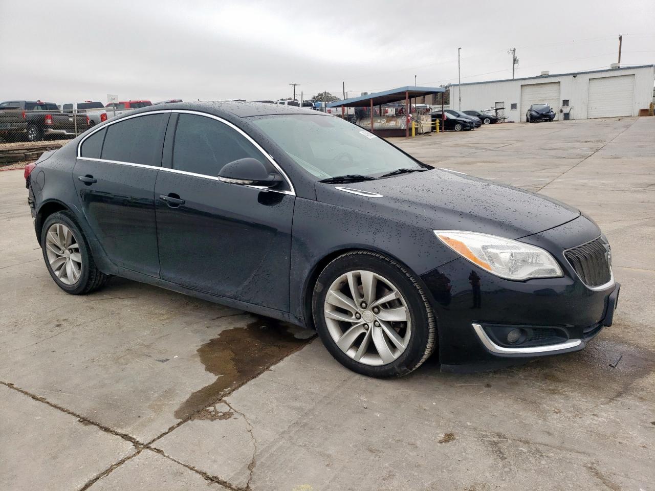 2016 Buick Regal - Image 4