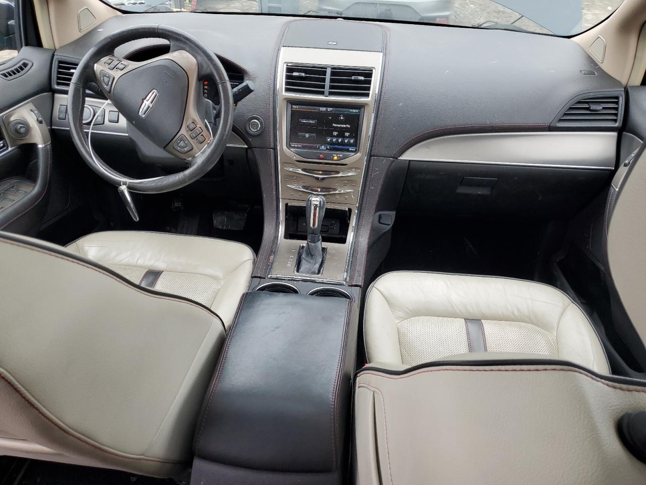2014 Lincoln MKX - Image 9