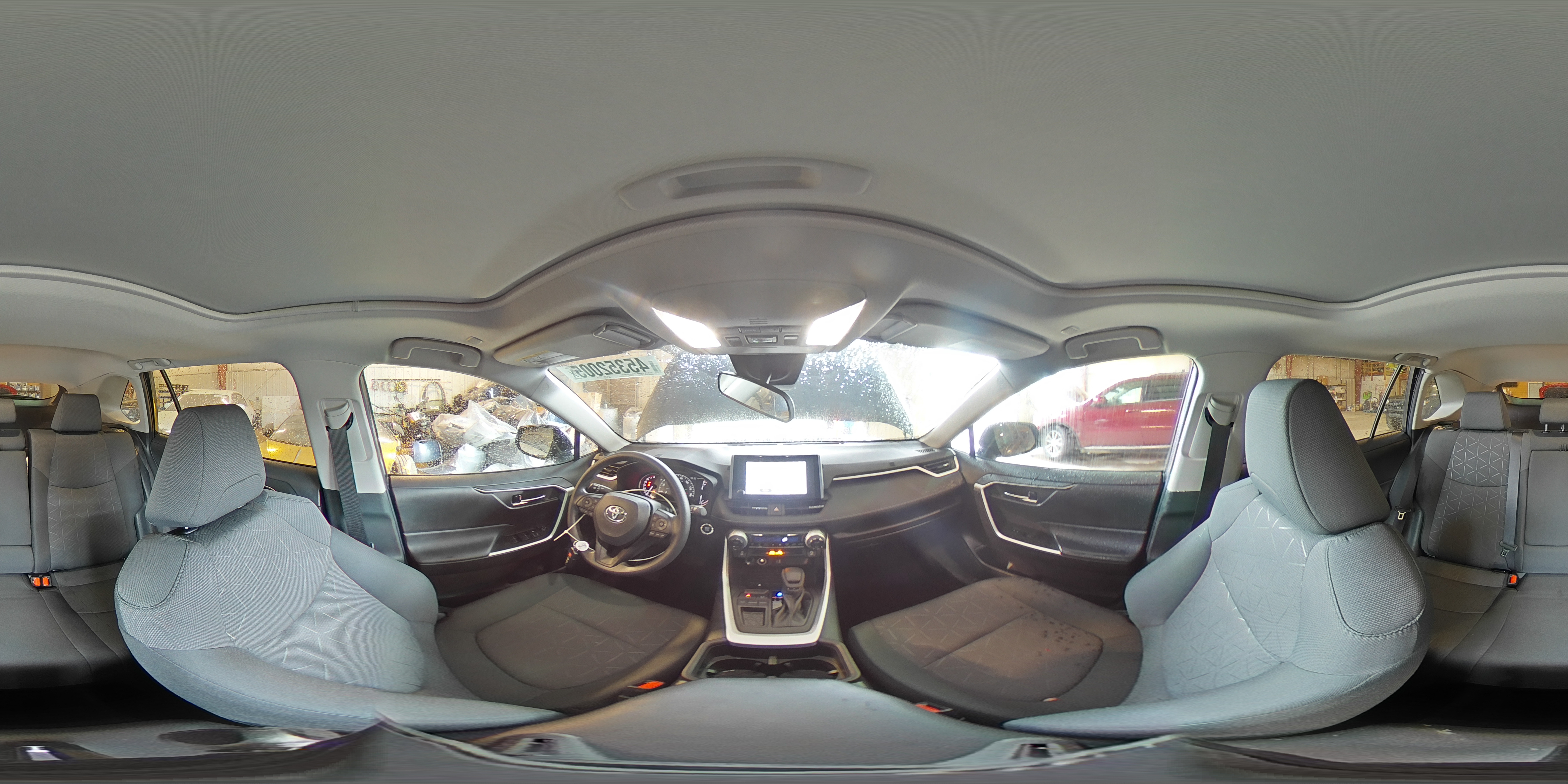 2024 Toyota RAV 4 - Image 15