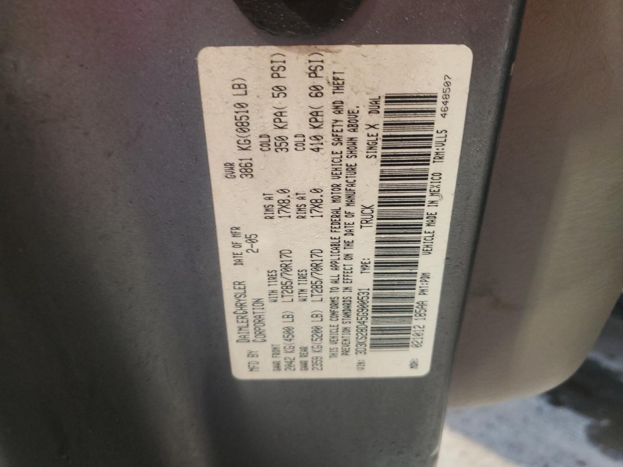 2005 Dodge RAM - Image 12