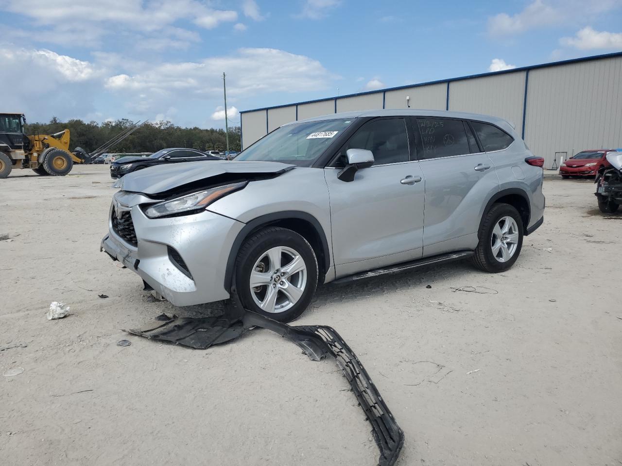 2020 Toyota Highlander - Image 1