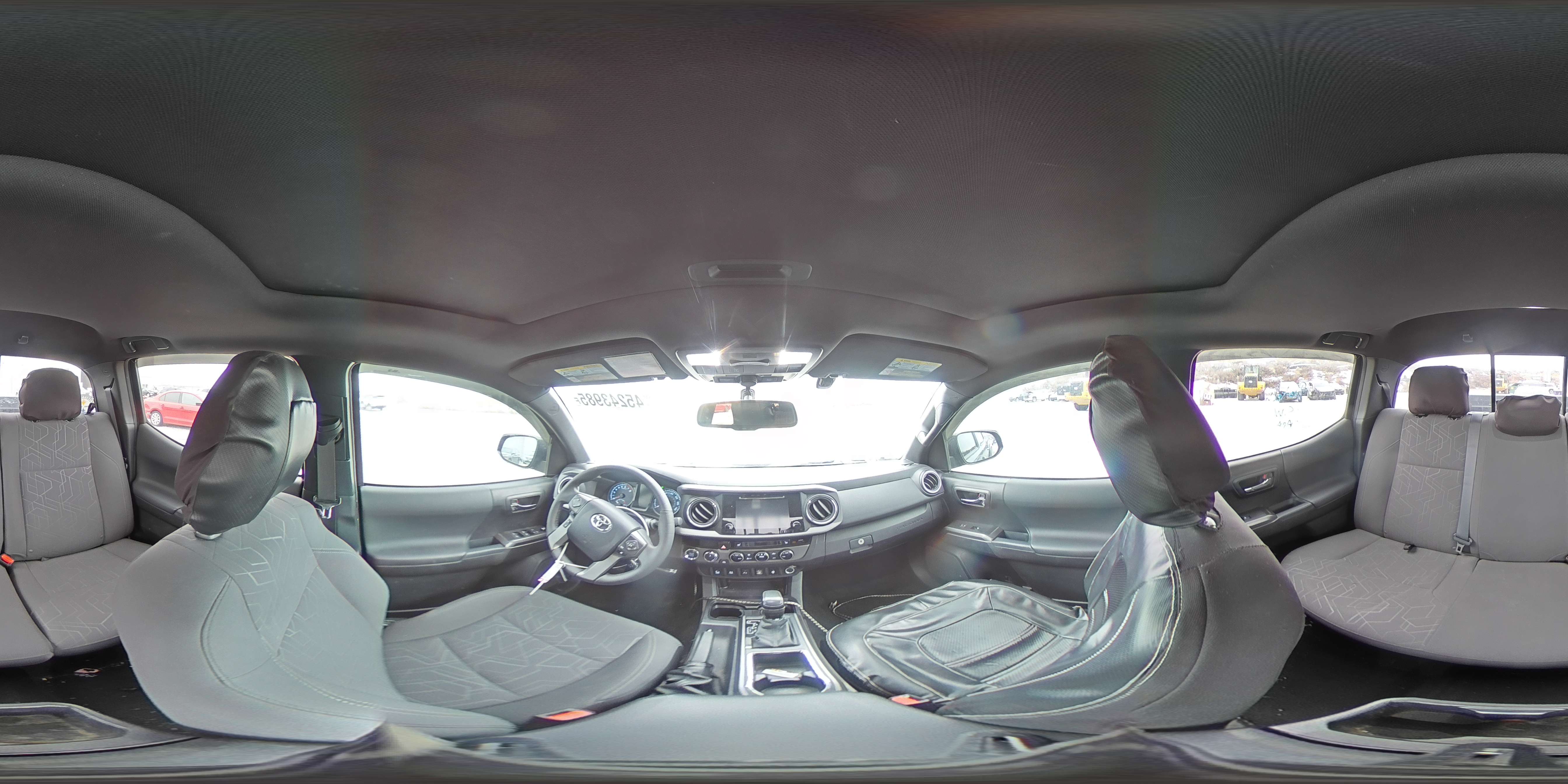 2017 Toyota Tacoma - Image 13