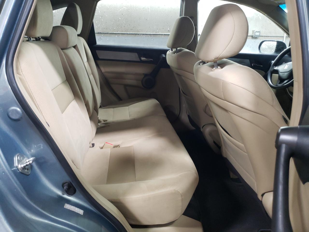 2011 Honda CR-V - Image 10