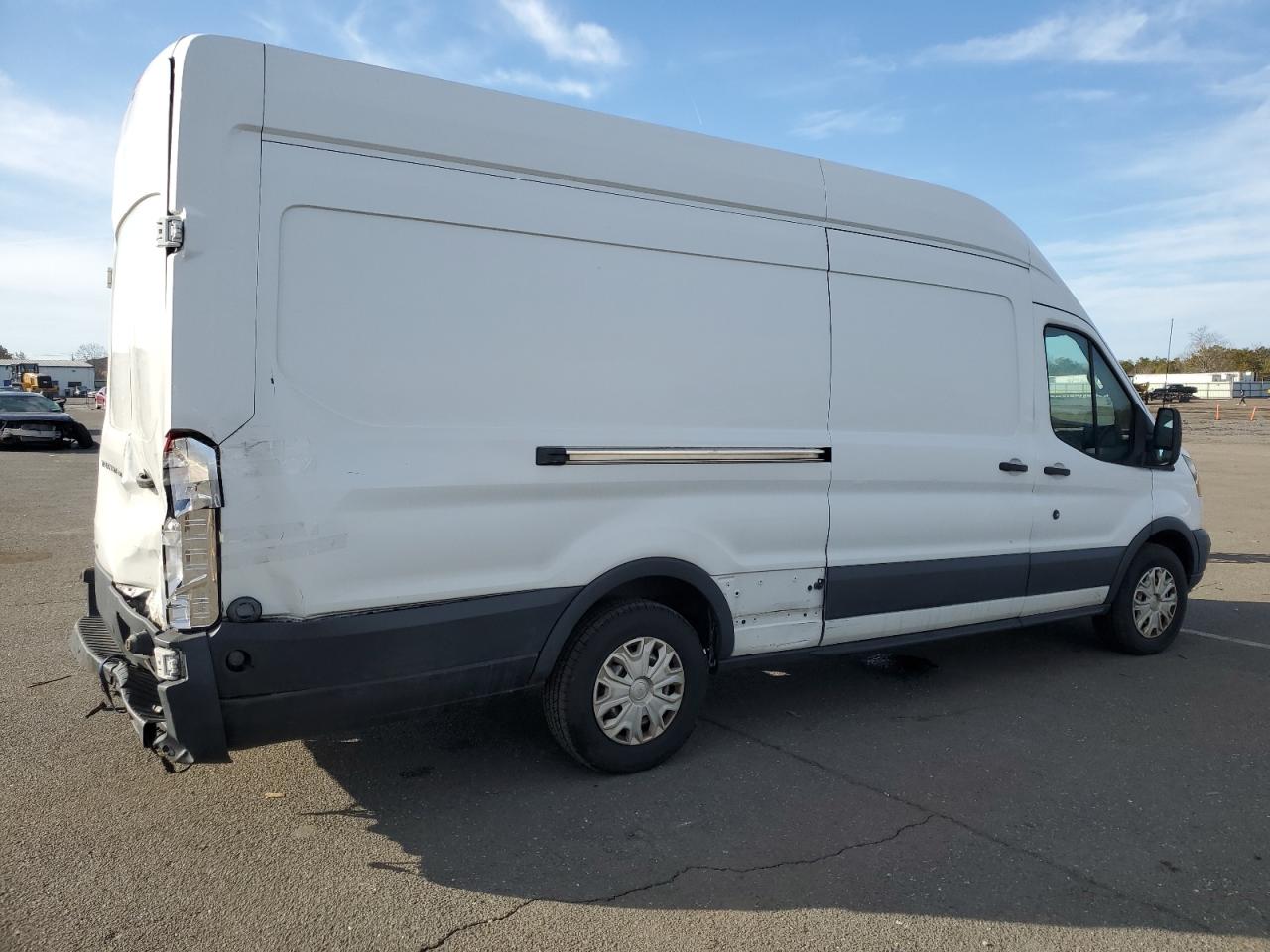 2015 Ford Transit - Image 3