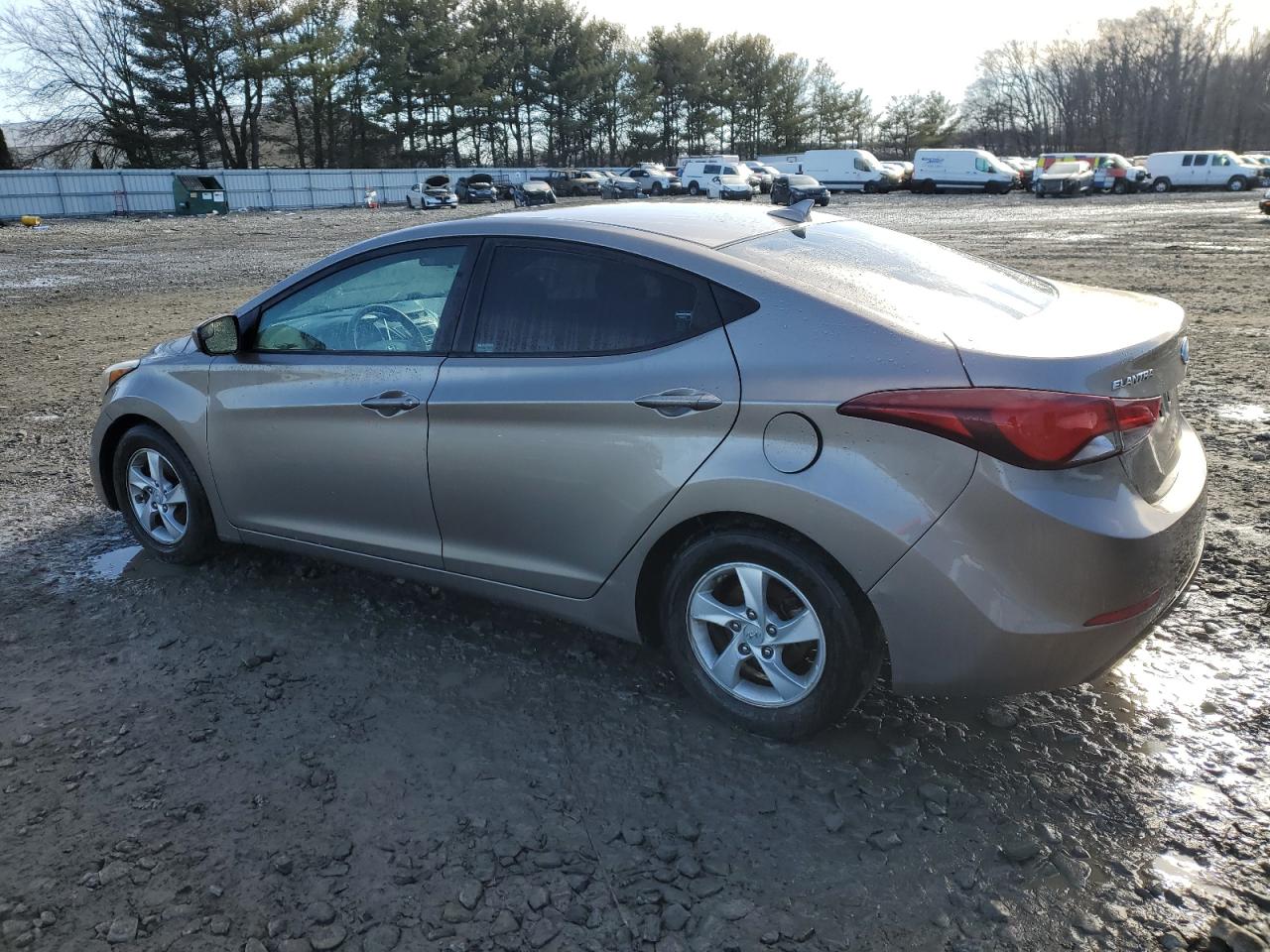 2014 Hyundai Elantra - Image 2
