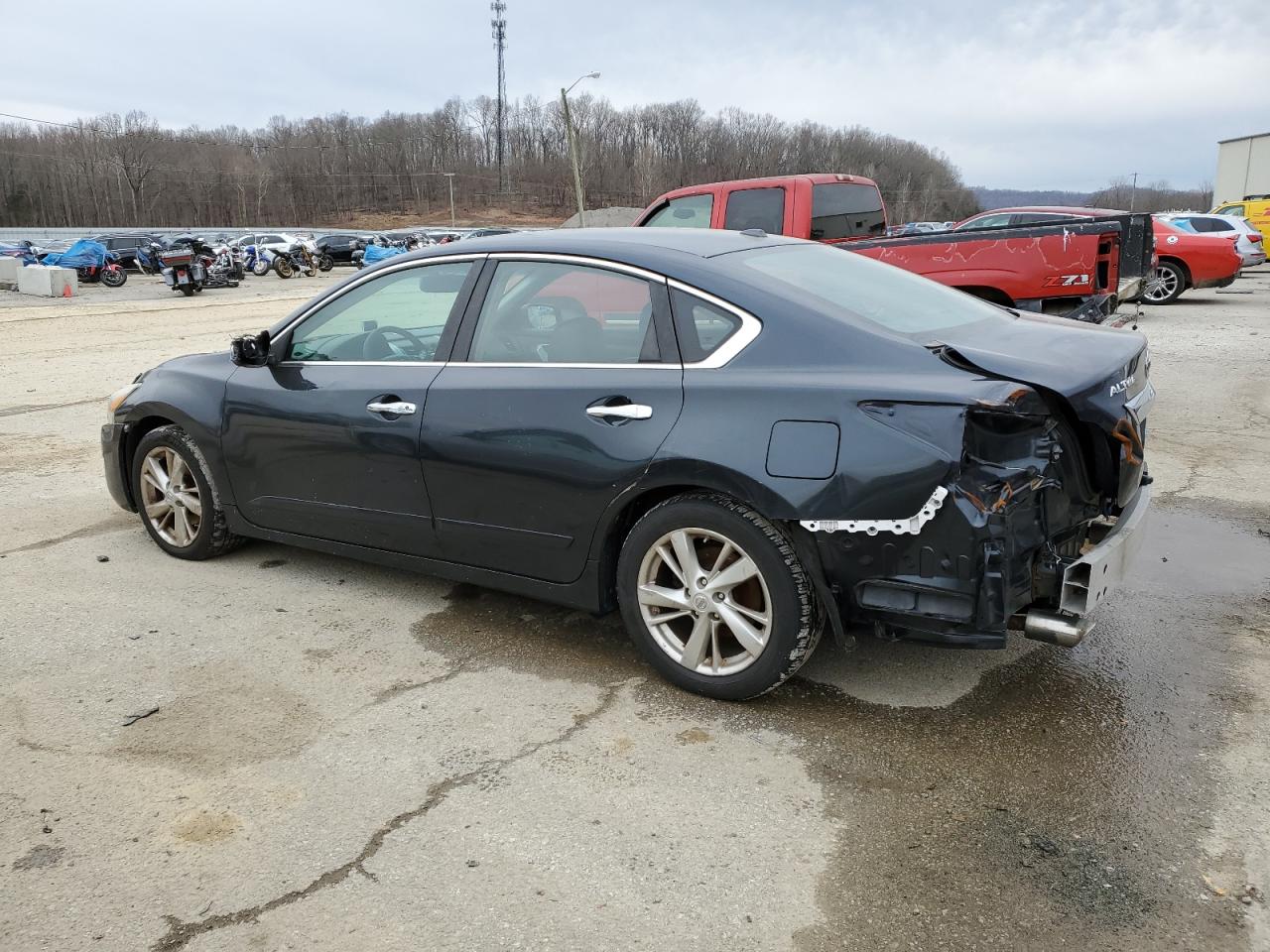 2013 Nissan Altima - Image 2