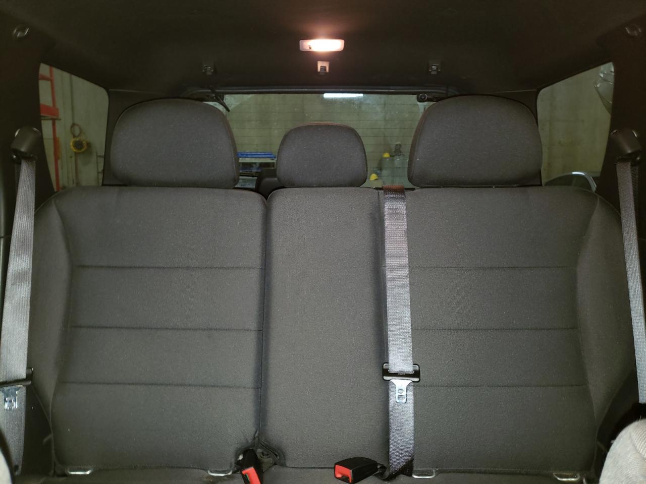 2010 Ford Escape - Image 10
