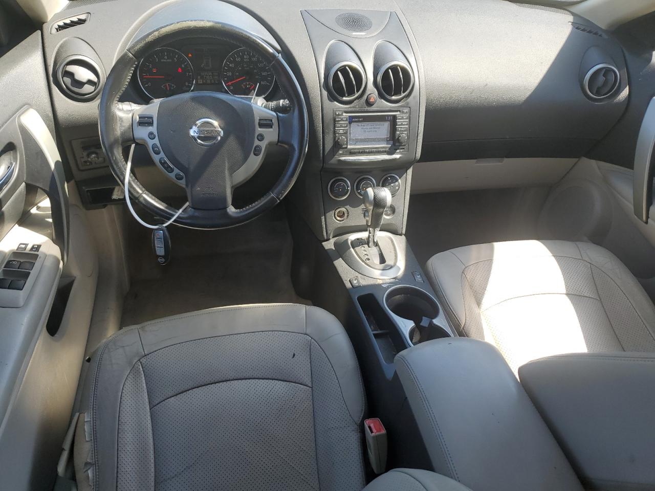 2011 Nissan Rogue - Image 8