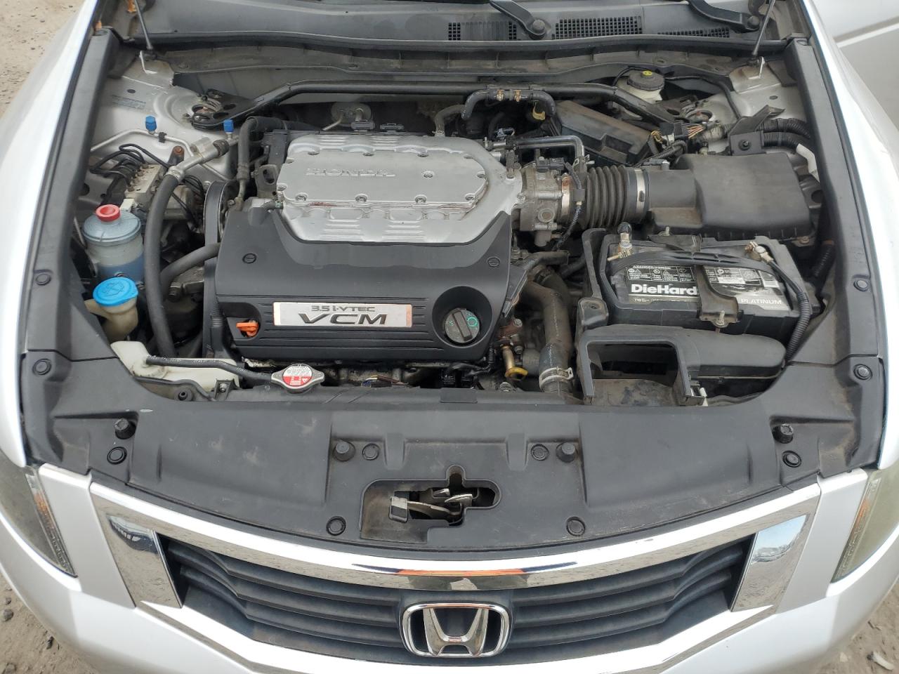 2008 Honda Accord - Image 11